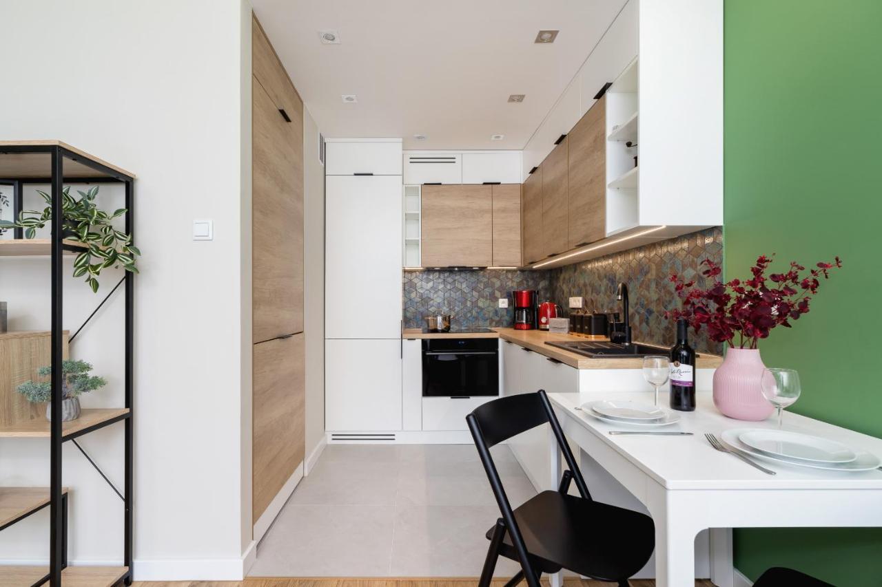 Modern Apartment On Lobzowska Street By Noclegi Renters クラクフ エクステリア 写真