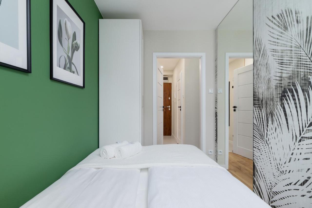Modern Apartment On Lobzowska Street By Noclegi Renters クラクフ エクステリア 写真
